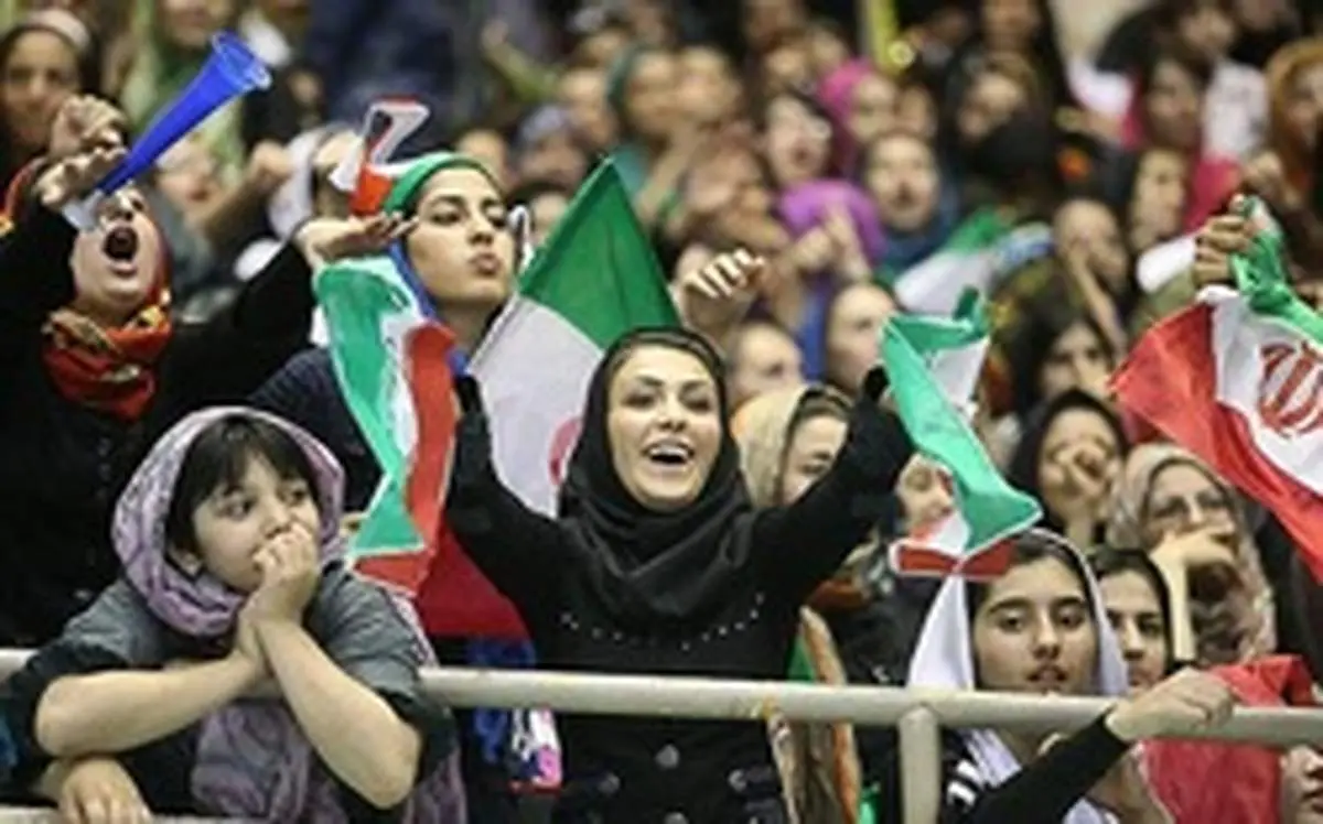 از شوی سیاسی تا واقعیت امروز زنان