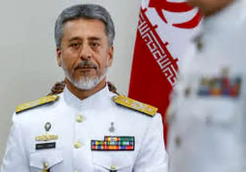 دریادار سیاری: دشمنان کینه‌توز این مرز و بوم همواره در رؤیای واهی تسلط بر اراده ملت ایران بوده‌اند