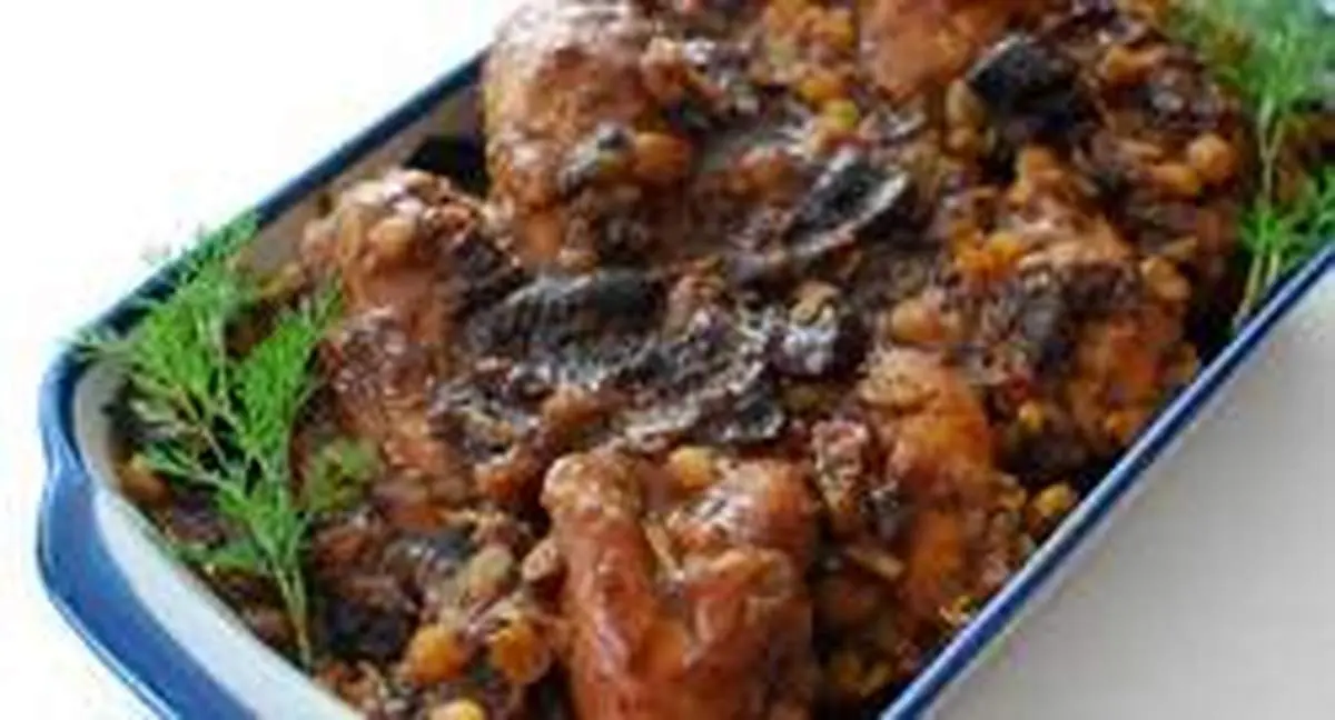 طرز تهیه خورش آلو با مرغ و لپه