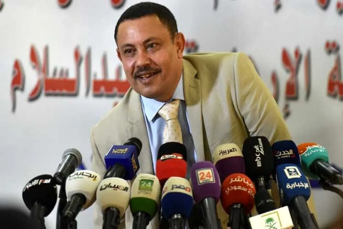 پذیرایی با لنگه کفش از وزیر فراری دولت نجات ملی یمن
