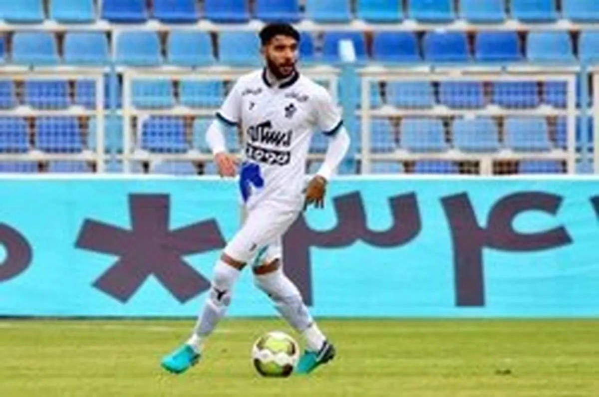 پرسپولیس به دنبال مدافع میانی پیکان