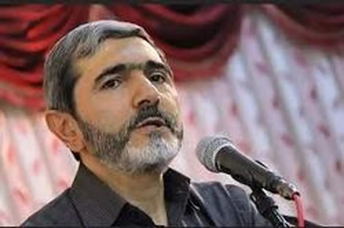 مبلغ:باید دست تندروها از تصمیمات مهم کشور کوتاه شود