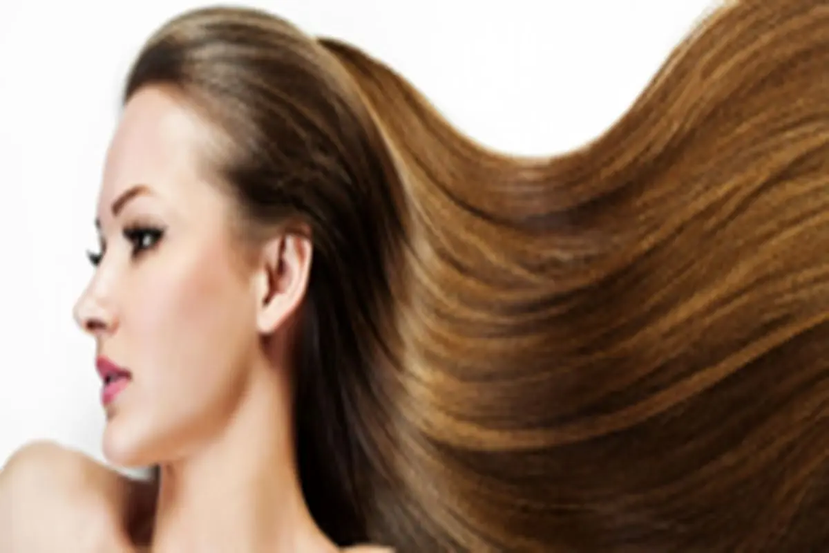 با این ۱۰ روش طبیعی موهایتان را پرپشت کنید