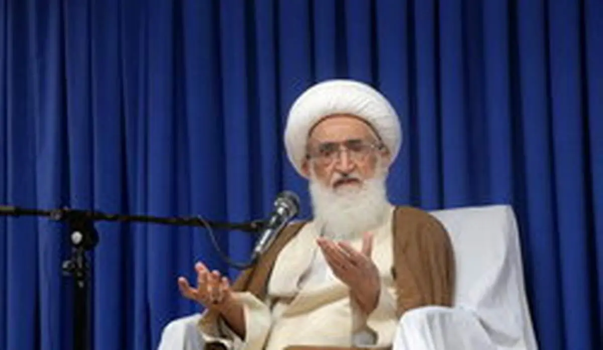 توصیه آیت‌الله نوری‌همدانی درباره نماز جماعت