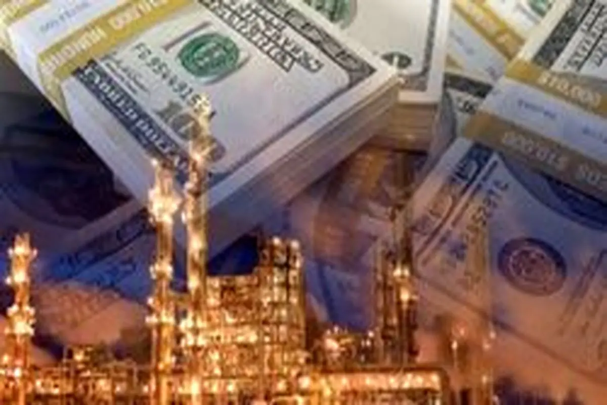 دلالها دلار را گرانتر میفروشند