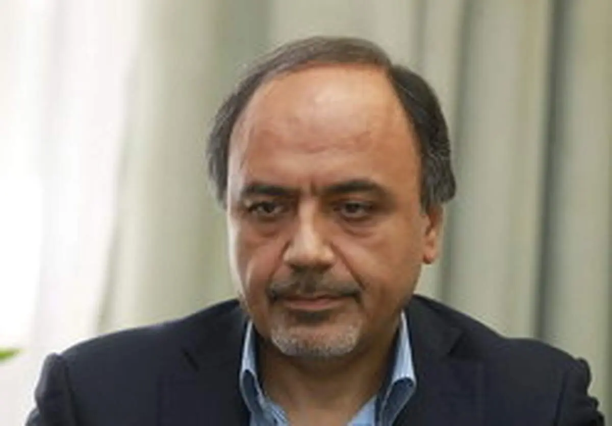 واکنش مشاور روحانی به هجمه‌های اخیر علیه ظریف