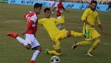درگیری بازیکن سپیدرود و نفت مسجدسلیمان