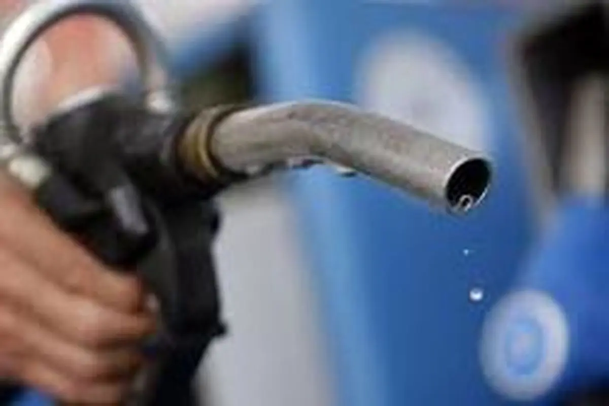 موافقت وزارت نفت با طرح مجلس برای دو نرخی شدن بنزین