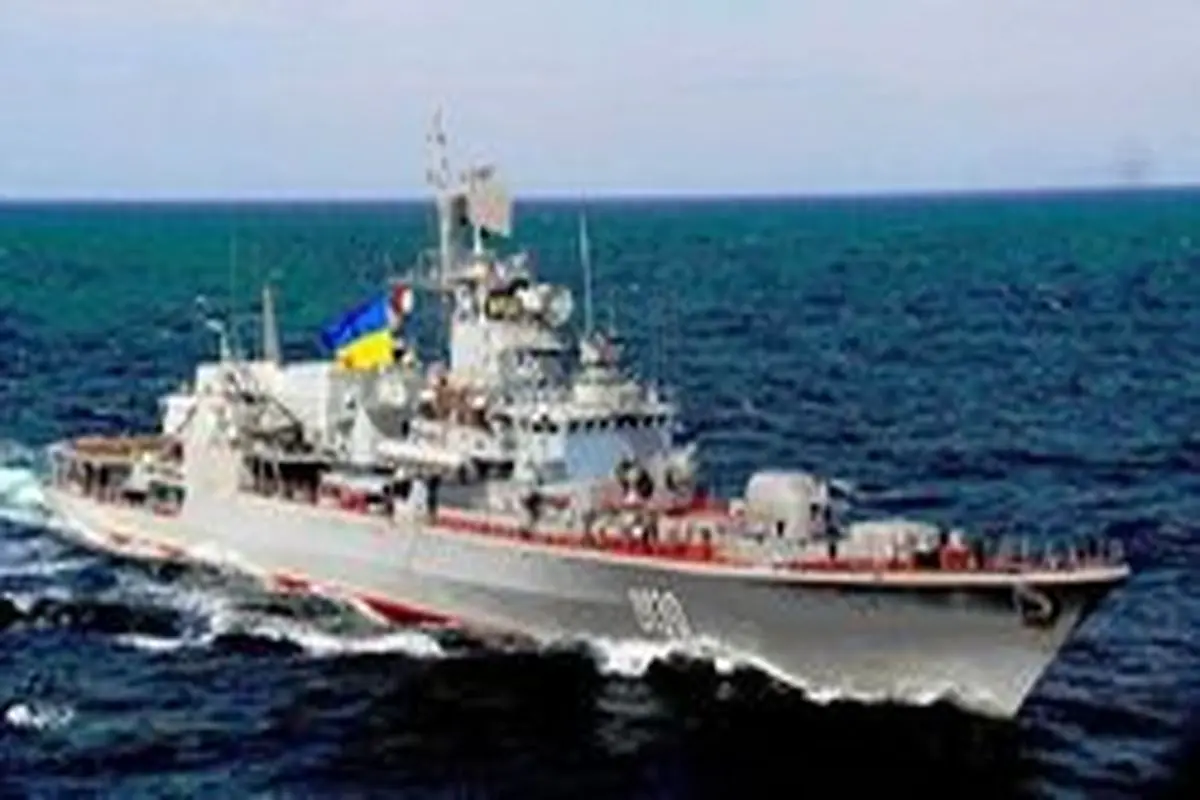 ورود سه کشتی اوکراینی به تنگه کرچ و اعتراض روسیه