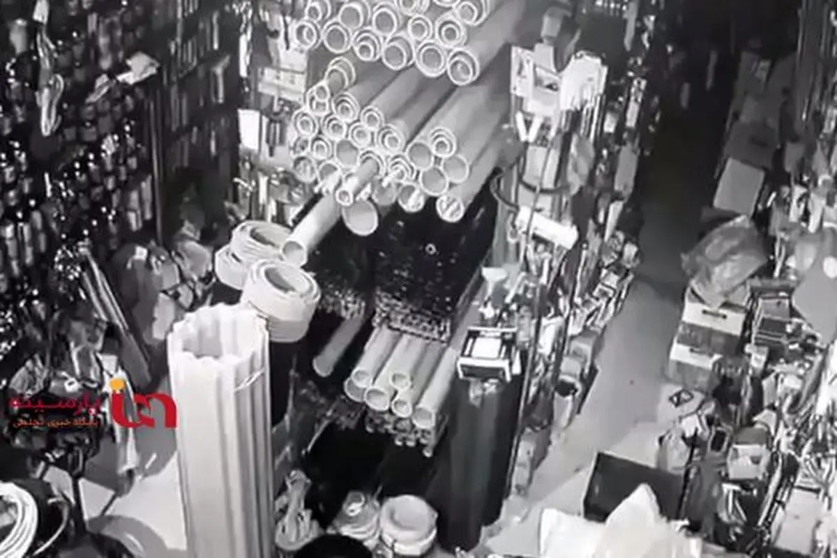 ویدیو| زلزله یکشنبه شب از دوربین مغازه‌ای در کرمانشاه