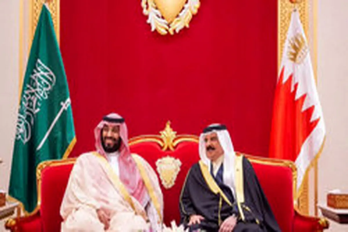 پادشاه بحرین بر تقویت روابط برادرانه با عربستان تاکید کرد