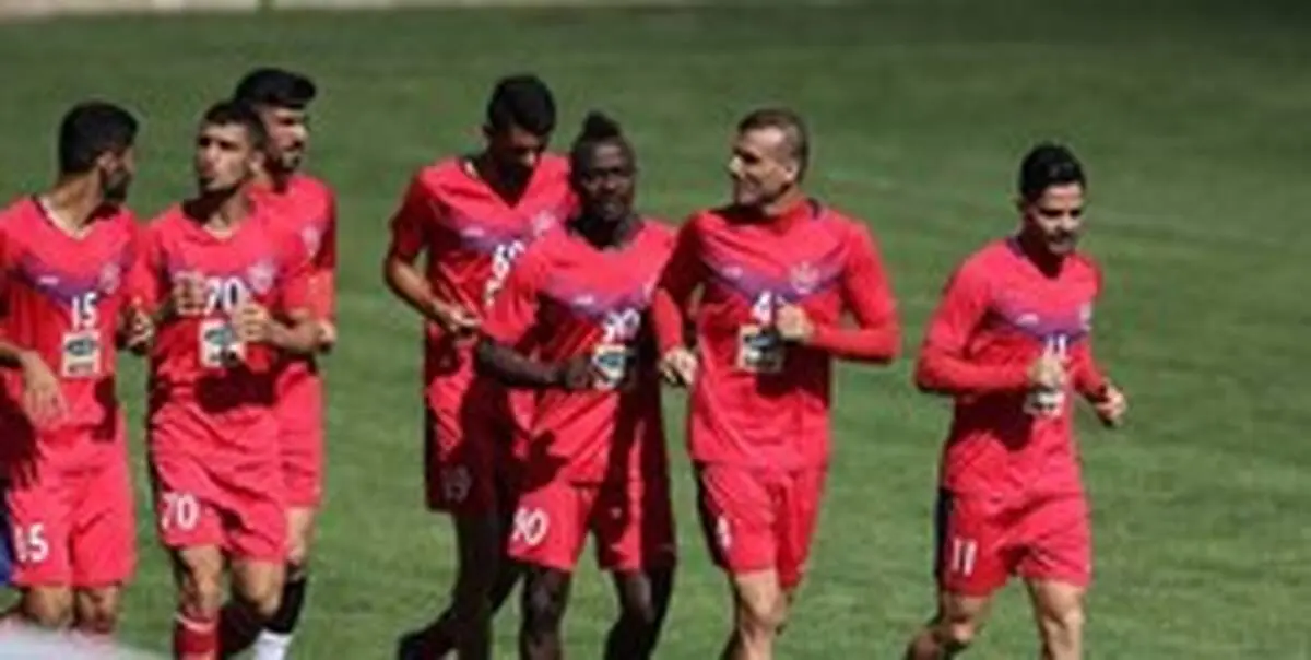 برخی از بازیکنان پرسپولیس با وجود اعتصاب وزنه زدند