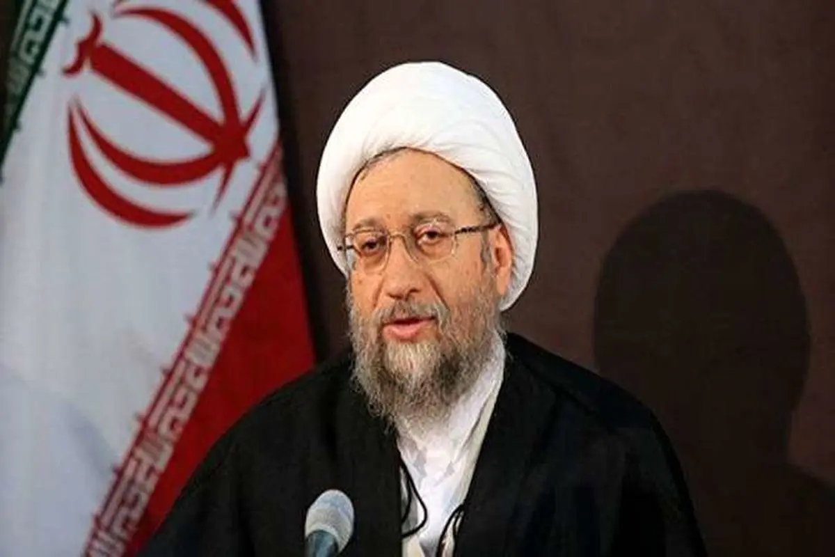 آملی لاریجانی: مطالبات کارگران با اغتشاش به نتیجه نخواهد رسید/ رئیس جمهور شیرین عقل آمریکا ادعا کرده ملت ایران تروریست است