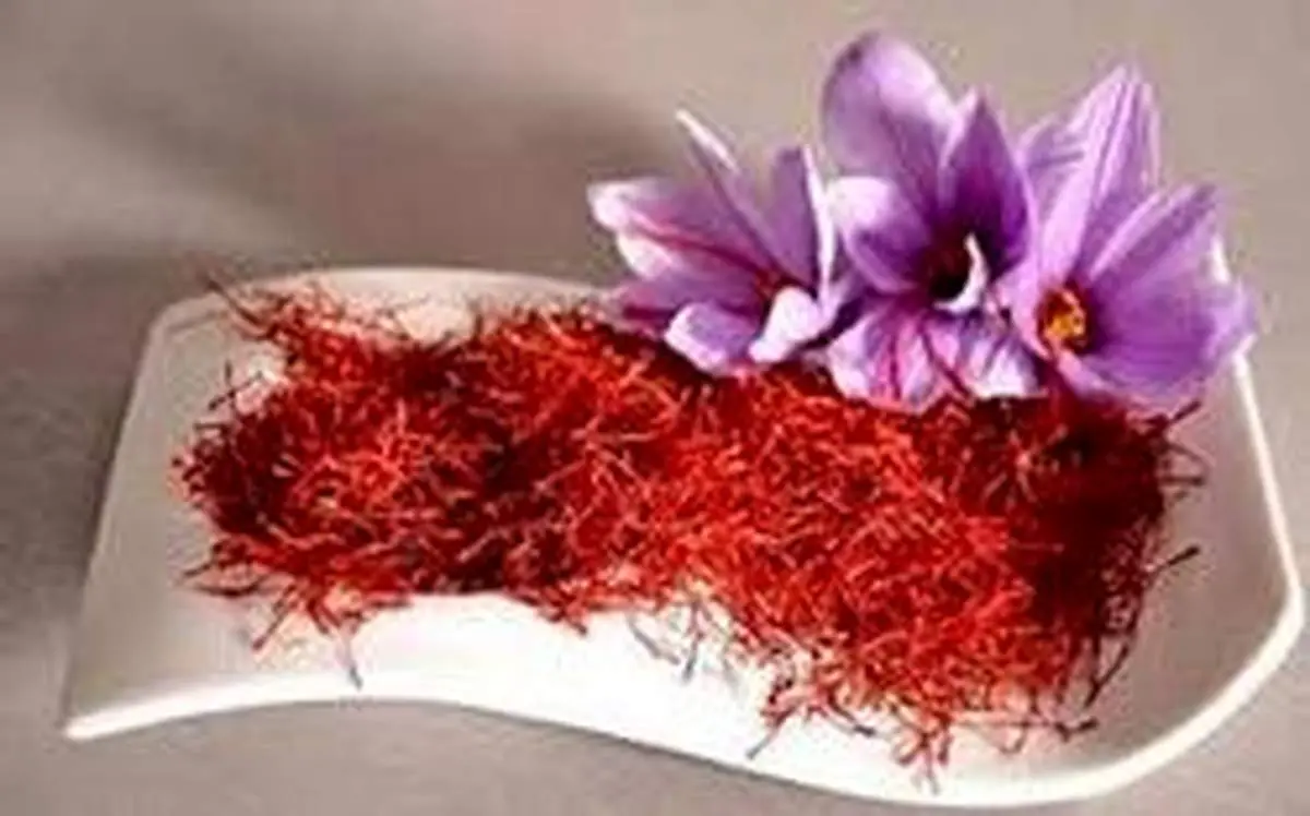 دستور تهیه ۵ ماسک زعفران خانگی برای تحول پوست صورت