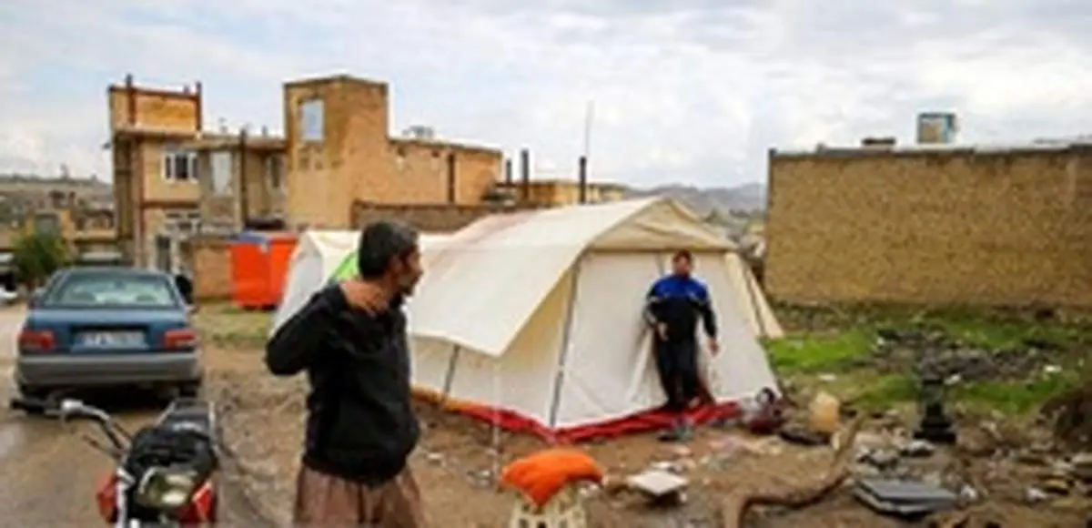 اعزام ۱۲ تیم ارتش به روستاهای زلزله زده کرمانشاه