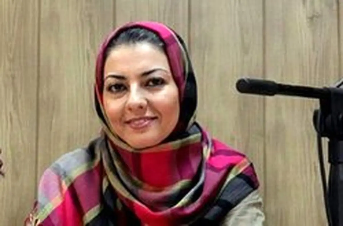 عکسی قدیمی از آناهیتا همتی کنار جمشید مشایخی