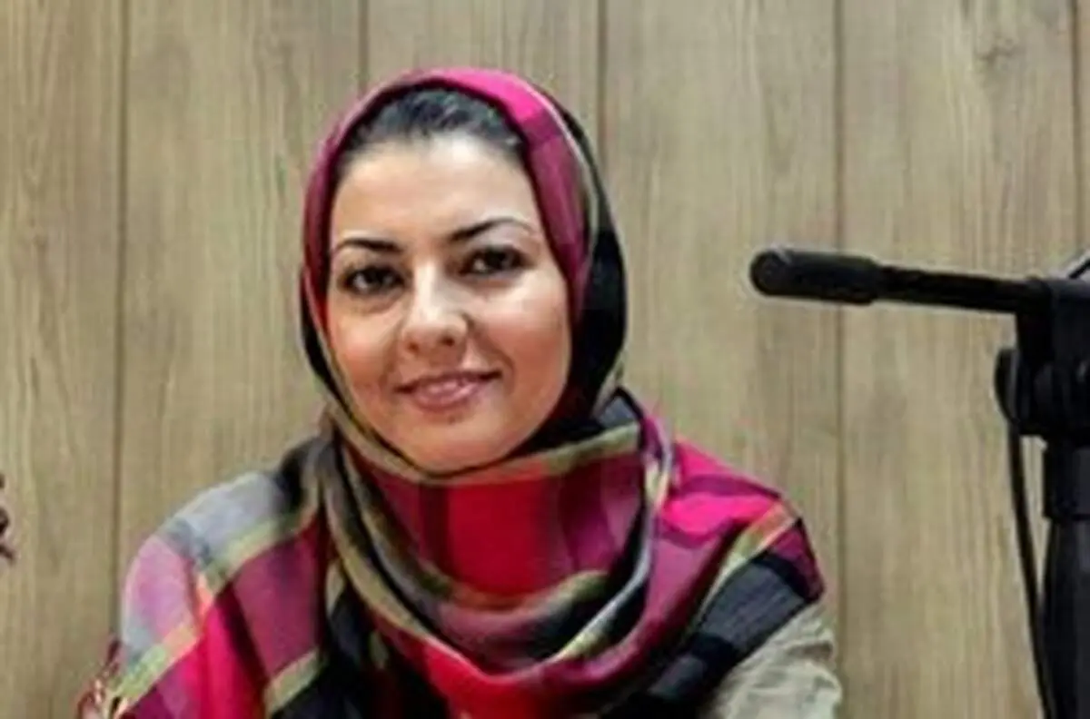 عکسی قدیمی از آناهیتا همتی کنار جمشید مشایخی
