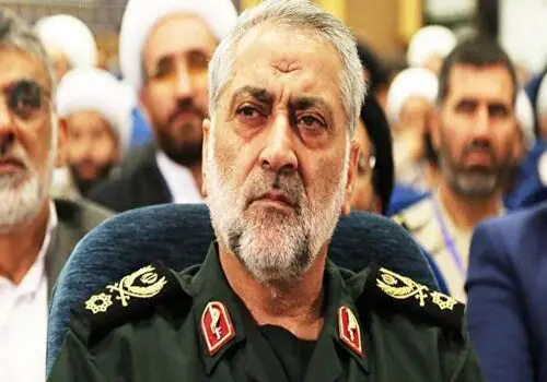 هشدار سردار شکارچی به کشورهای منطقه: از زیر چتر امنیتی ناتوان آمریکا خارج شوید