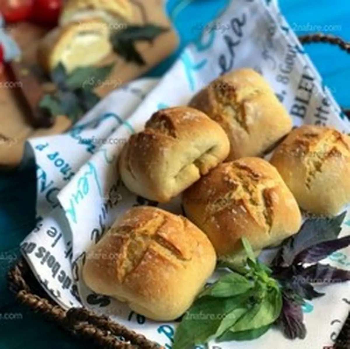 طرز تهیه نان پنیری