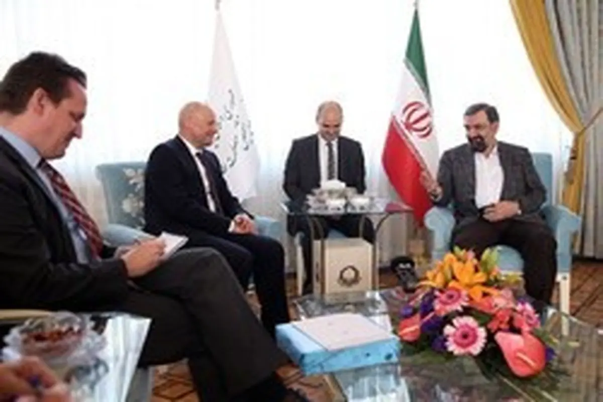 محسن رضایی: از اروپاییها گلهمندیم