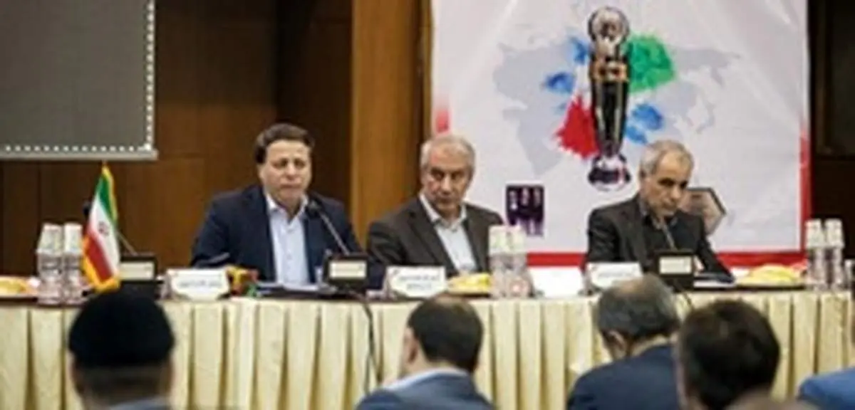 بیانات رهبری پایانی بر چالش بازنشستگی مدیران فوتبال