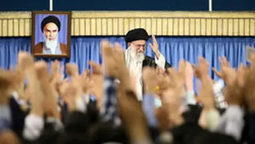 مطالبه رهبر انقلاب از دانشجویان :دانشجوی زمانه خود باش!