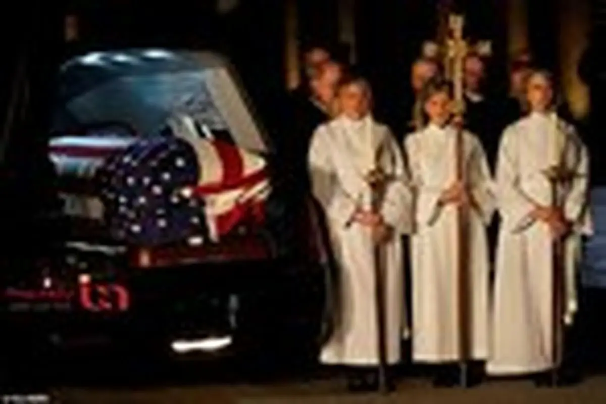 مراسم تشییع جورج بوش پدر با حضور ترامپ