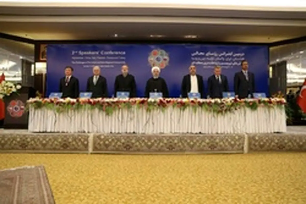 روحانی: در برابر مداخله گران و زورگویان بایستیم/ آمریکا متهم ردیف اول در شکستن پیوندهاست