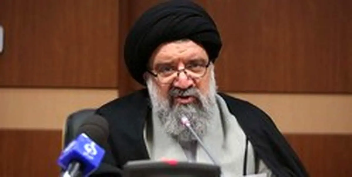 آیت الله خاتمی: اباحه گری در محرمات الهی زمینه ساز گناه میشود