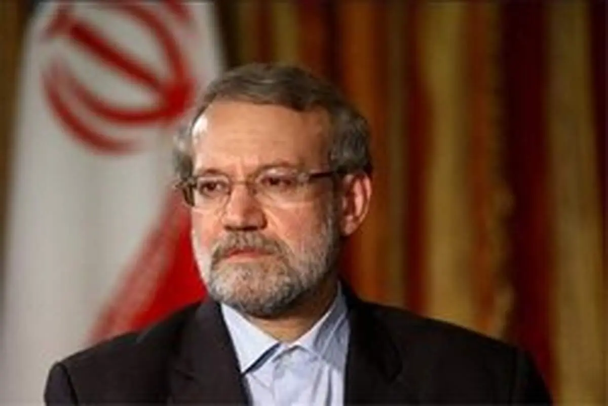 لاریجانی: بنزین فعلاً گران نمی‌شود