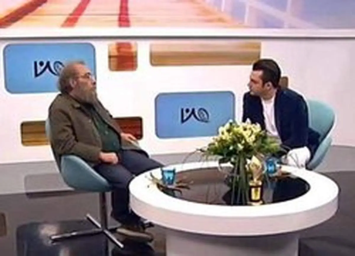 کیهان:رئیس صداوسیما از وجود این مجری احساس شرم نمی کند؟