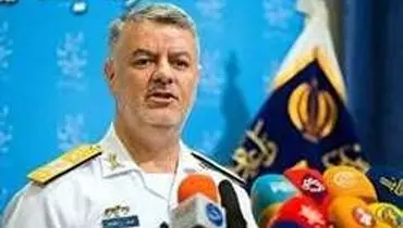 نیروی دریایی از خط تحریم ها عبور کرد/ استکبار جهانی پشت سر دزدان دریایی است