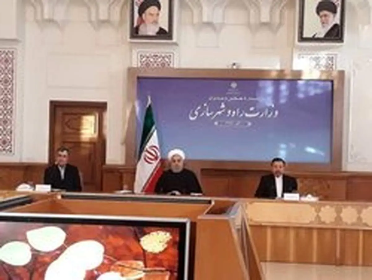 آشنا: رئیسجمهور دولتش را استیضاح میکند