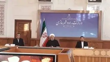 آشنا: رئیس‌جمهور دولتش را استیضاح می‌کند