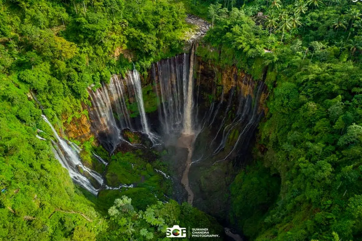 آبشاری زیبا در اندونزی+ عکس