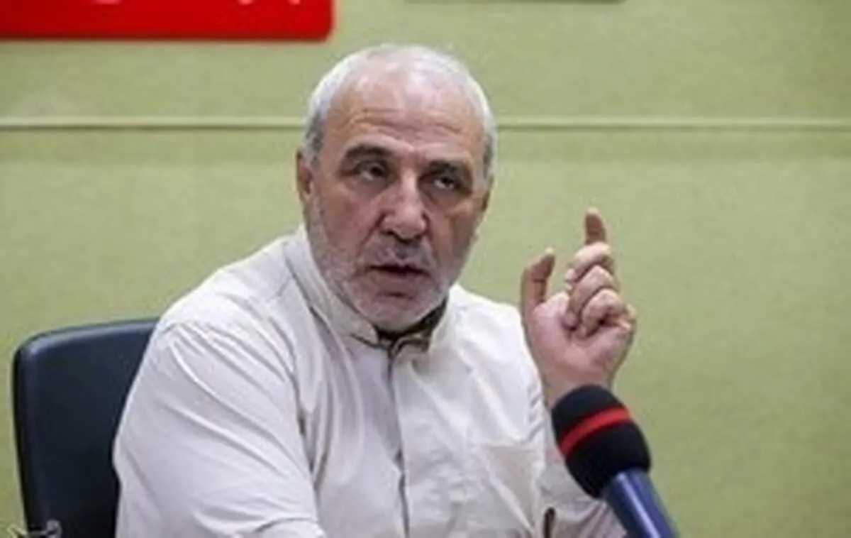 انتقاد تند حاجی دلیگانی از بسته ارزی ۴۲۰۰ تومانی