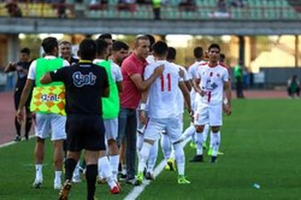 گلمحمدی: داور را حلال نمیکنم و واگذارش میکنم به خدا!