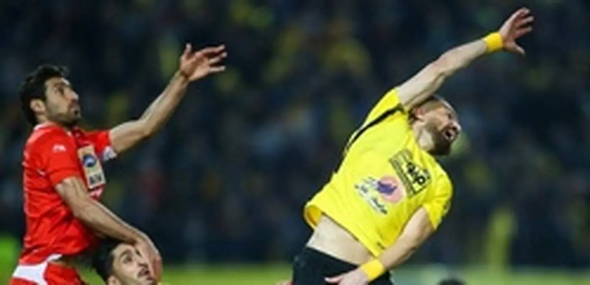 ۲ پرسپولیسی علیه یک استقلالی