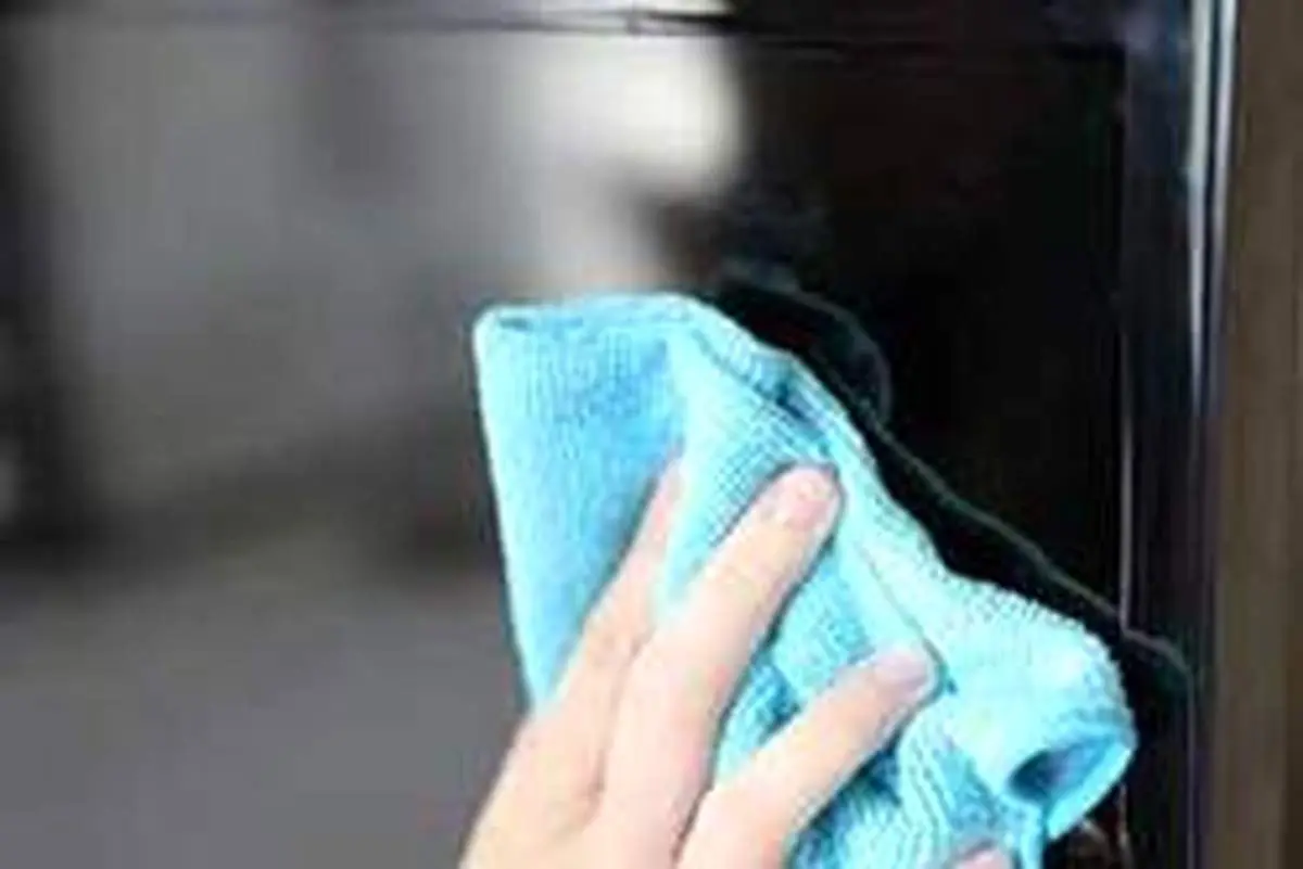 ۲ روش عالی برای تمیز کردن ال سی دی