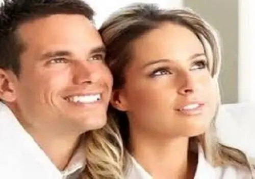 راز افراد جذاب: این ۴ کار ساده را در مکالماتتان تمرین کنید
