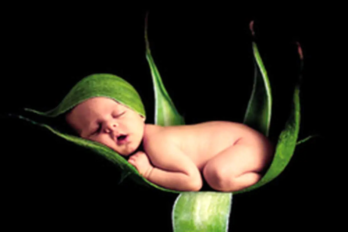 از چه زمانی جای خواب کودک را جدا کنیم؟