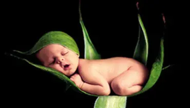 از چه زمانی جای خواب کودک را جدا کنیم؟