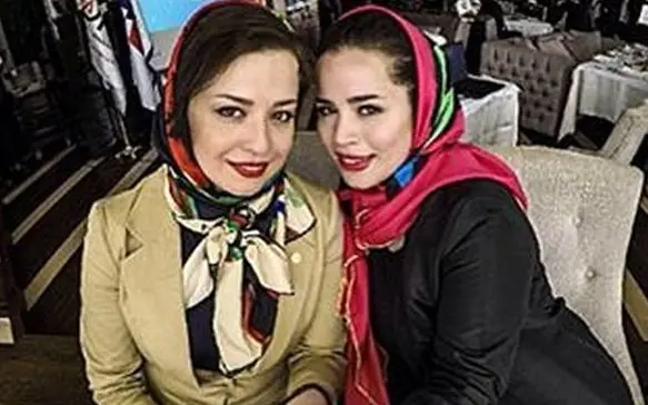 استایل خواهران شریفی نیا و مادرشان