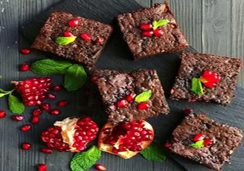 مرنگ یلدایی: ساده ترین دسر یلدایی
