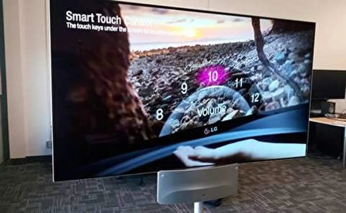 ویدیو| ساخت تلویزیون دو طرفه