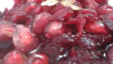 تهیه ترشی زمستانیِ انار و لبو