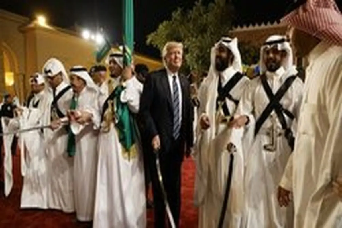 ترامپ: عربستان به جای آمریکا هزینه بازسازی سوریه را تامین می‌کند