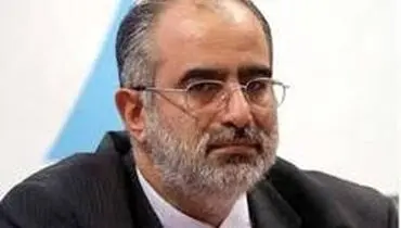 پاس گلی که مشاور روحانی به منتقدان داد