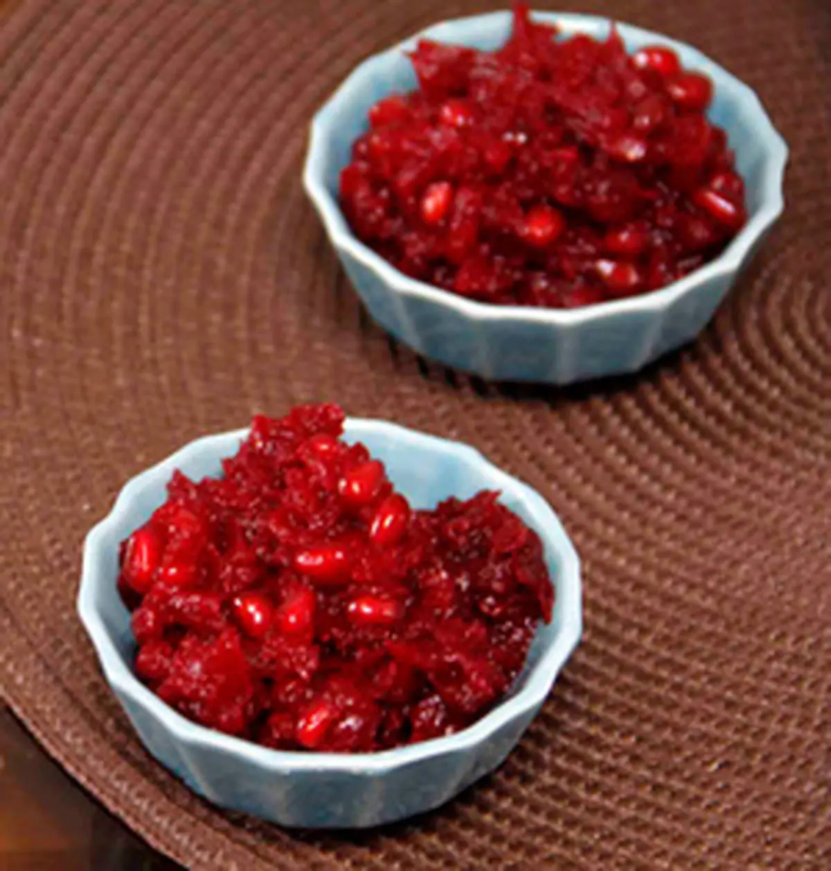 طرز تهیه ترشی انار و لبو