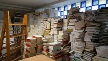 قاچاق کتاب بیش از سرقت بانک سود دارد!